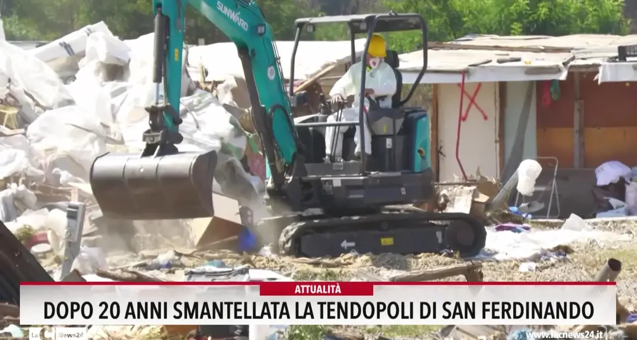 Dopo 20 anni smantellata la tendopoli di San Ferdinando