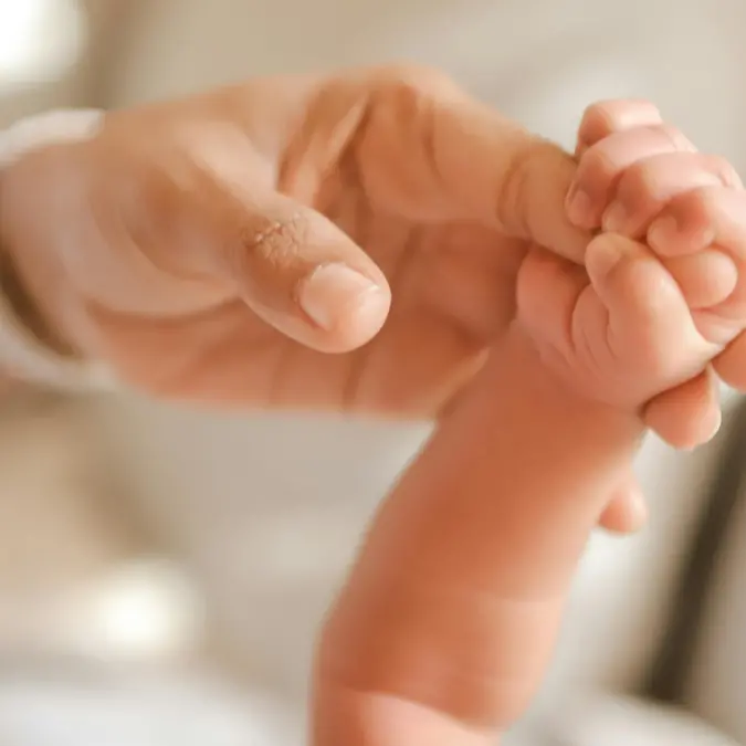 Gemellini affetti da una rara sindrome salvati nel grembo della mamma grazie alla sinergia tra Cosenza e Milano\n