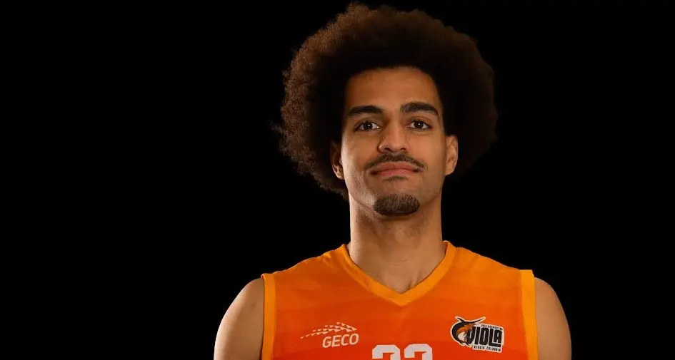 Pallacanestro Viola, riconferma per Leo Clark\n
