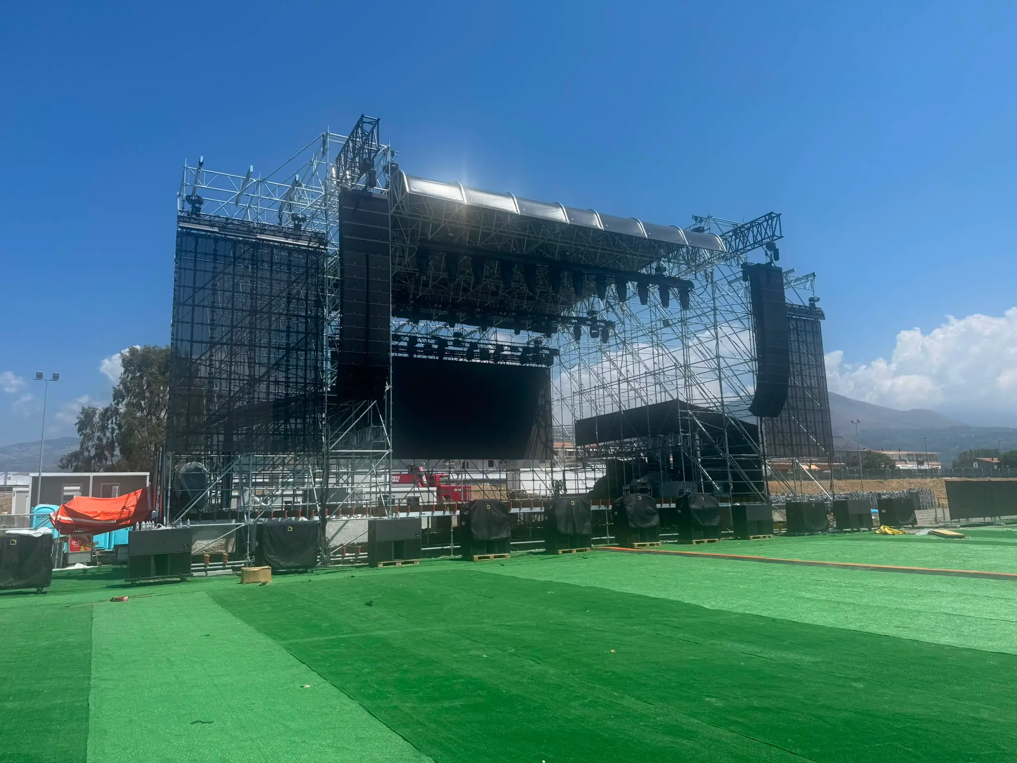 Arena dei Cedri, da Giorgia ai Negramaro: tutti gli eventi della Summer 2026\n