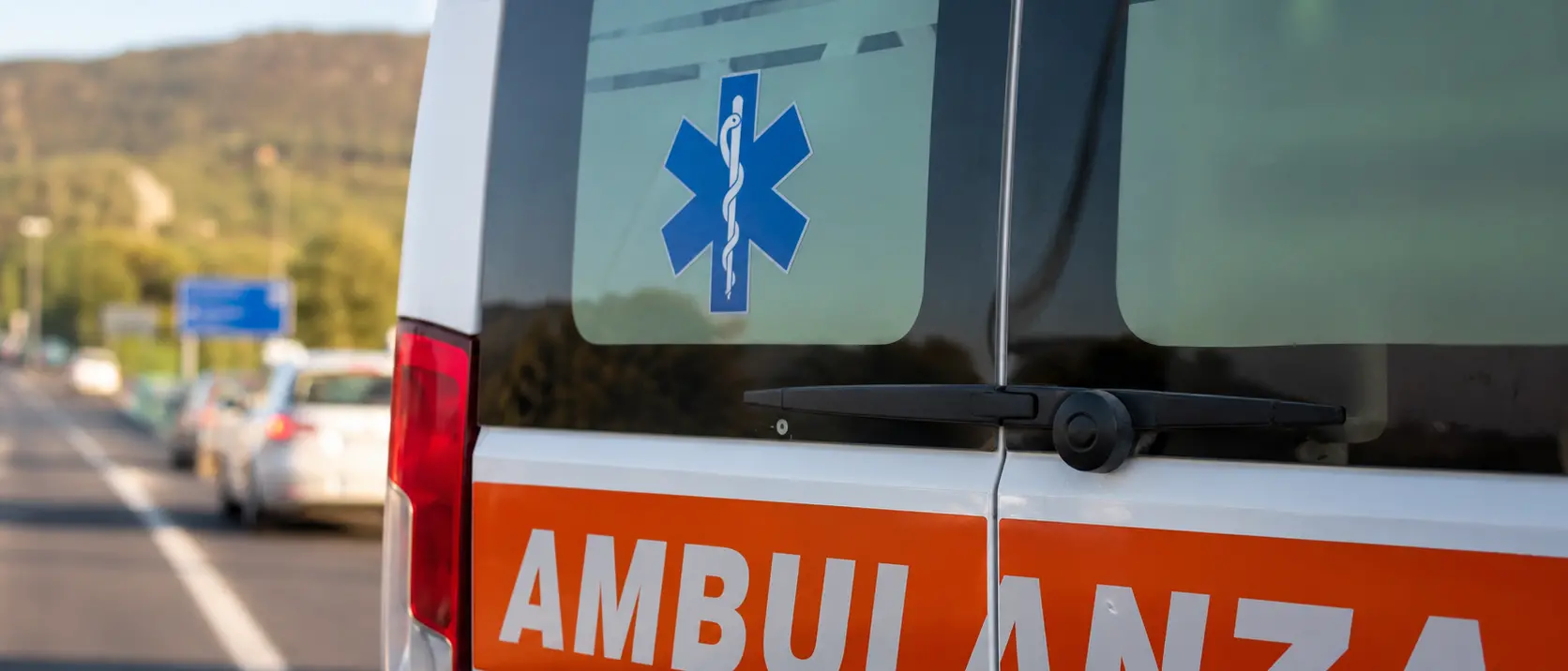Quei cinquanta minuti che condannano la Calabria: il dramma di Andrea simbolo della sanità che tradisce i cittadini\n