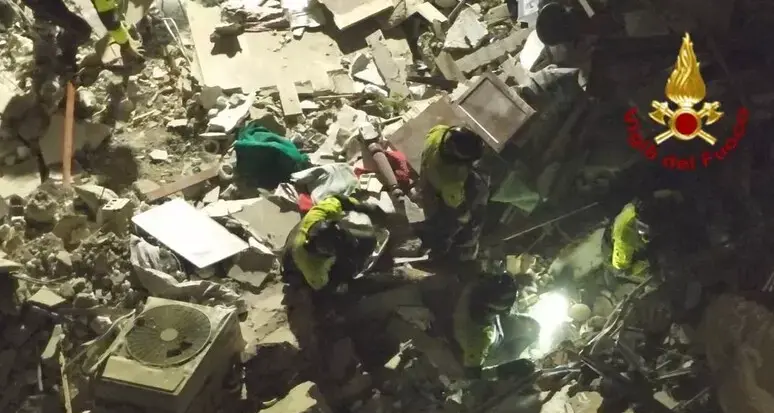 Edificio crollato\u00A0a Messina, recuperato il corpo di una donna: è la seconda vittima\n