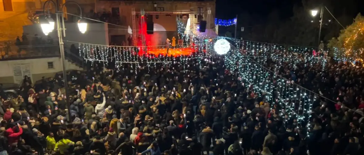 Caloveto, arrivano le isole pedonali serali per l'“Estate Calovetese 2026”: stop alle auto in centro dal 3 al 24 agosto\n