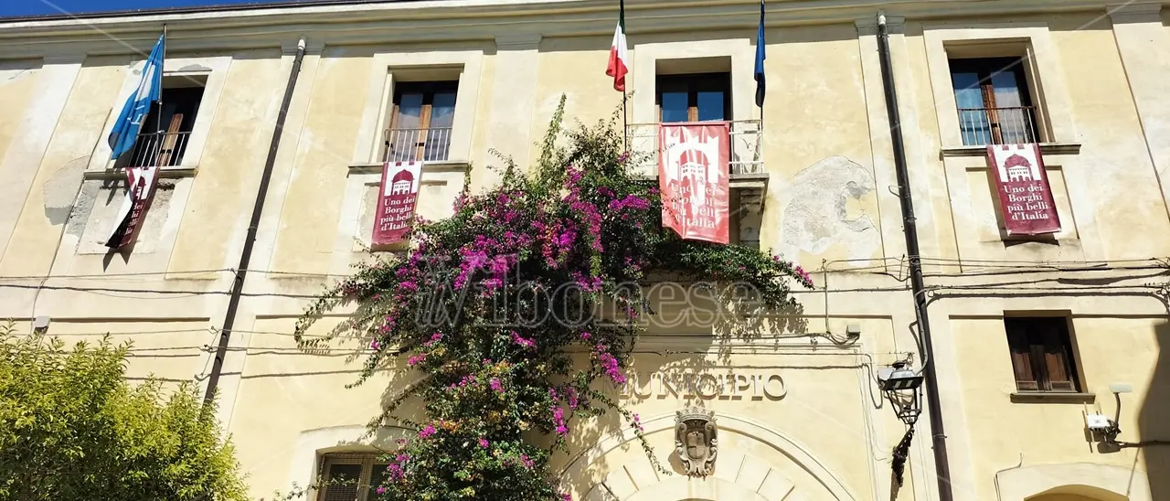 Tropea, l'opposizione attacca sulla rottamazione-quinquies: «Esclusi 1,7 milioni di crediti, voltate le spalle ai cittadini»\n