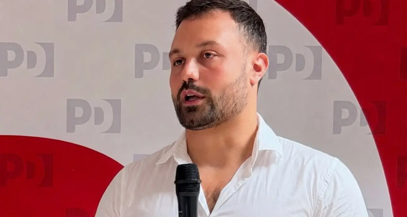 PD Cosenza, il Comitato \"De Luca Segretario\": «Fallito il percorso unitario, ora decidano gli organismi del partito»\n