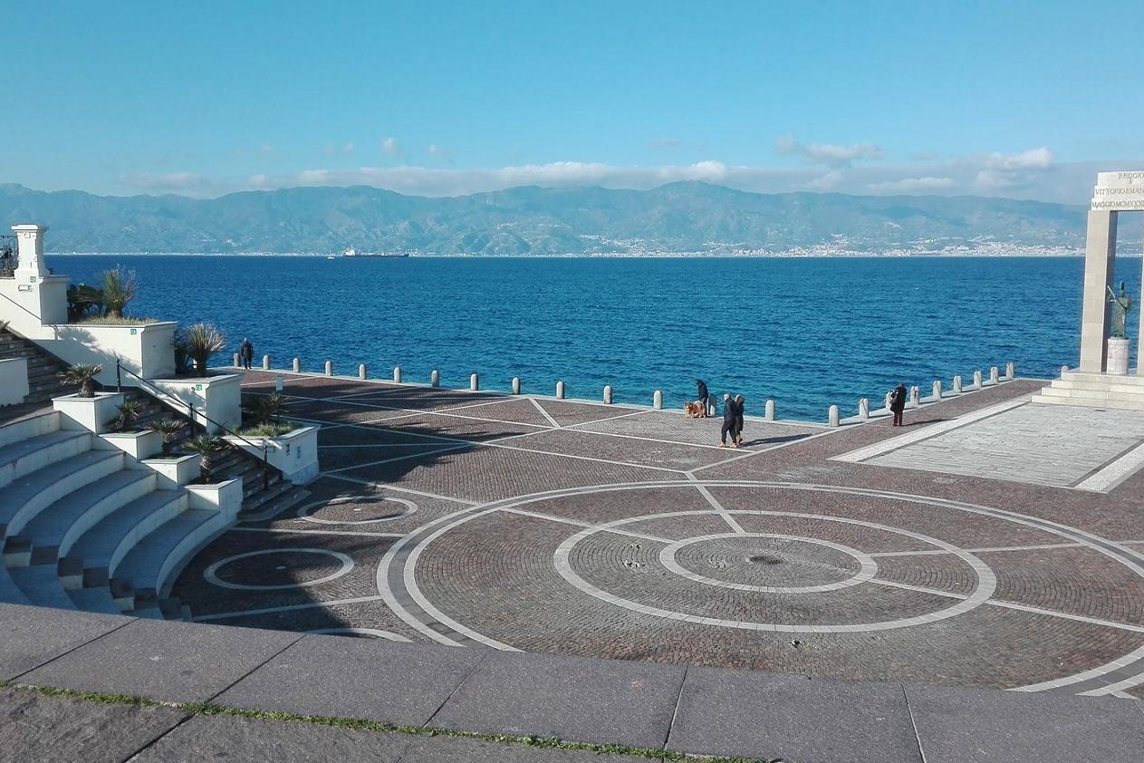 Reggio Calabria, manifestazione con cultura, sport e spettacolo, con interventi e regate