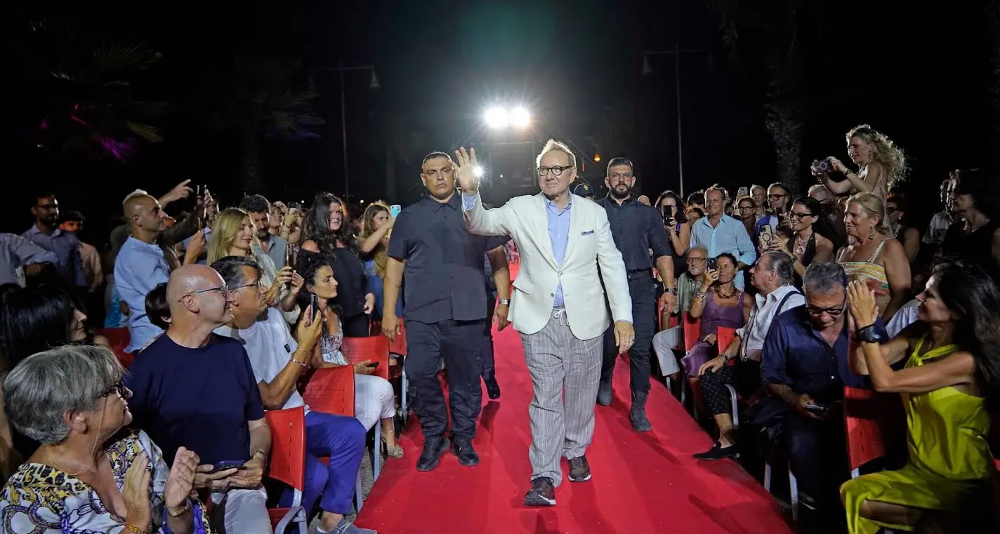 Concluso il MGFF: primo premio a “Tienimi presente” del giovane regista Palmiero