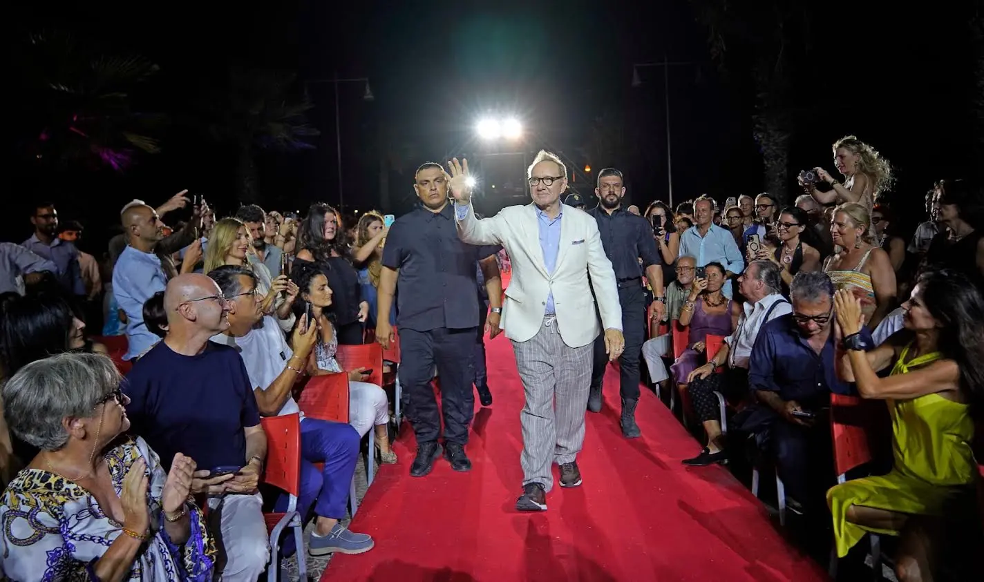 Concluso il MGFF: primo premio a “Tienimi presente” del giovane regista Palmiero