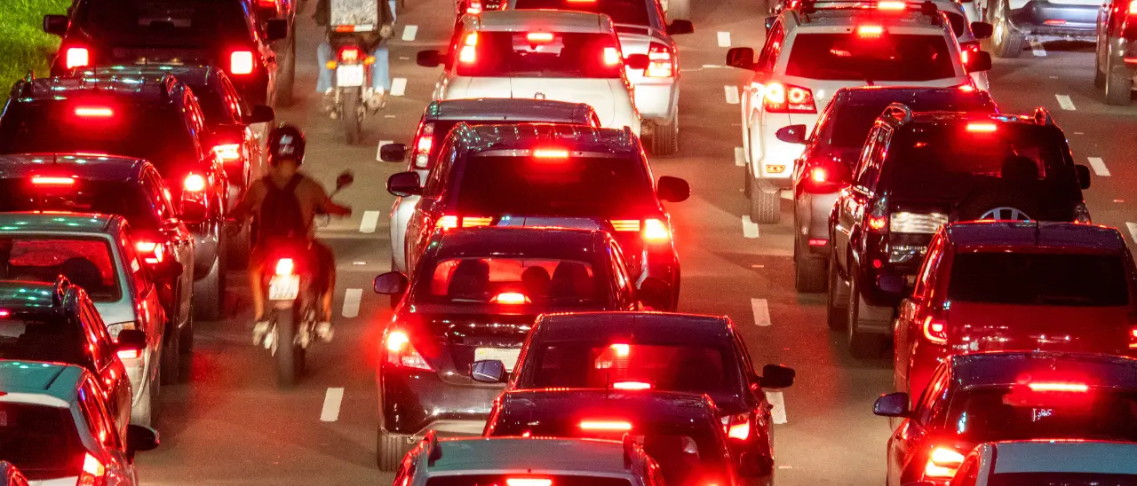 Esodo estivo, la Calabria regge l'urto del traffico: A2 e Statale 18 tra le arterie più trafficate d'Italia\n