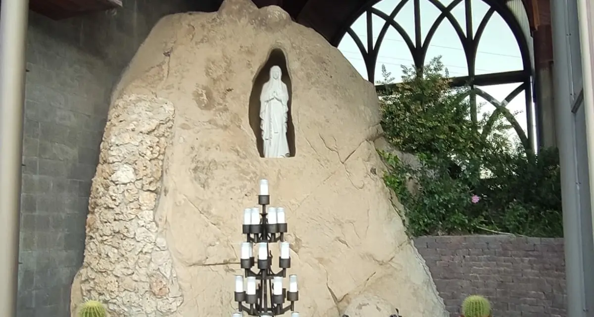 Placanica, al\u00A0santuario diocesano della Vergine Immacolata Nostra Signora dello Scoglio\u00A0le\u00A0celebrazioni in onore del vescovo e martire Sant'Emidio\n