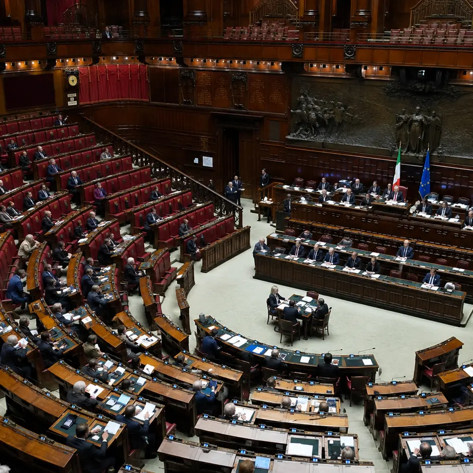 Da Mani Pulite ad Almasri, le contraddizioni di una Repubblica sempre più fragile\n