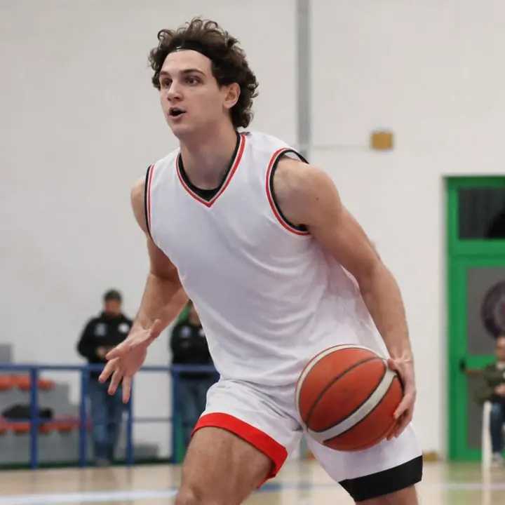 Pirossigeno Cosenza, Vanni Rubino è il nuovo rinforzo per la stagione 2026-2027\n