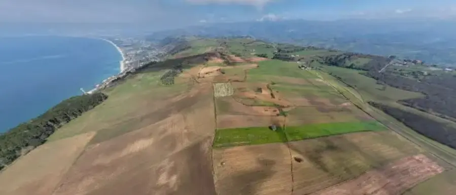 Fotovoltaico agli Scrisi, la Friel-Spa scrive a Comuni e Regione: «Tuteleremo le colture». La replica della Cittadella: «Precisazione irrilevante»\n