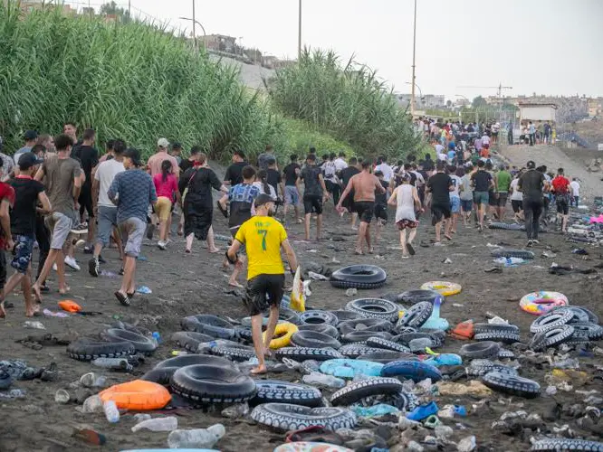 Ceuta, la Spagna accusa l’Italia: «Governo non all’altezza sui migranti». Von der Leyen: «È una sfida europea»