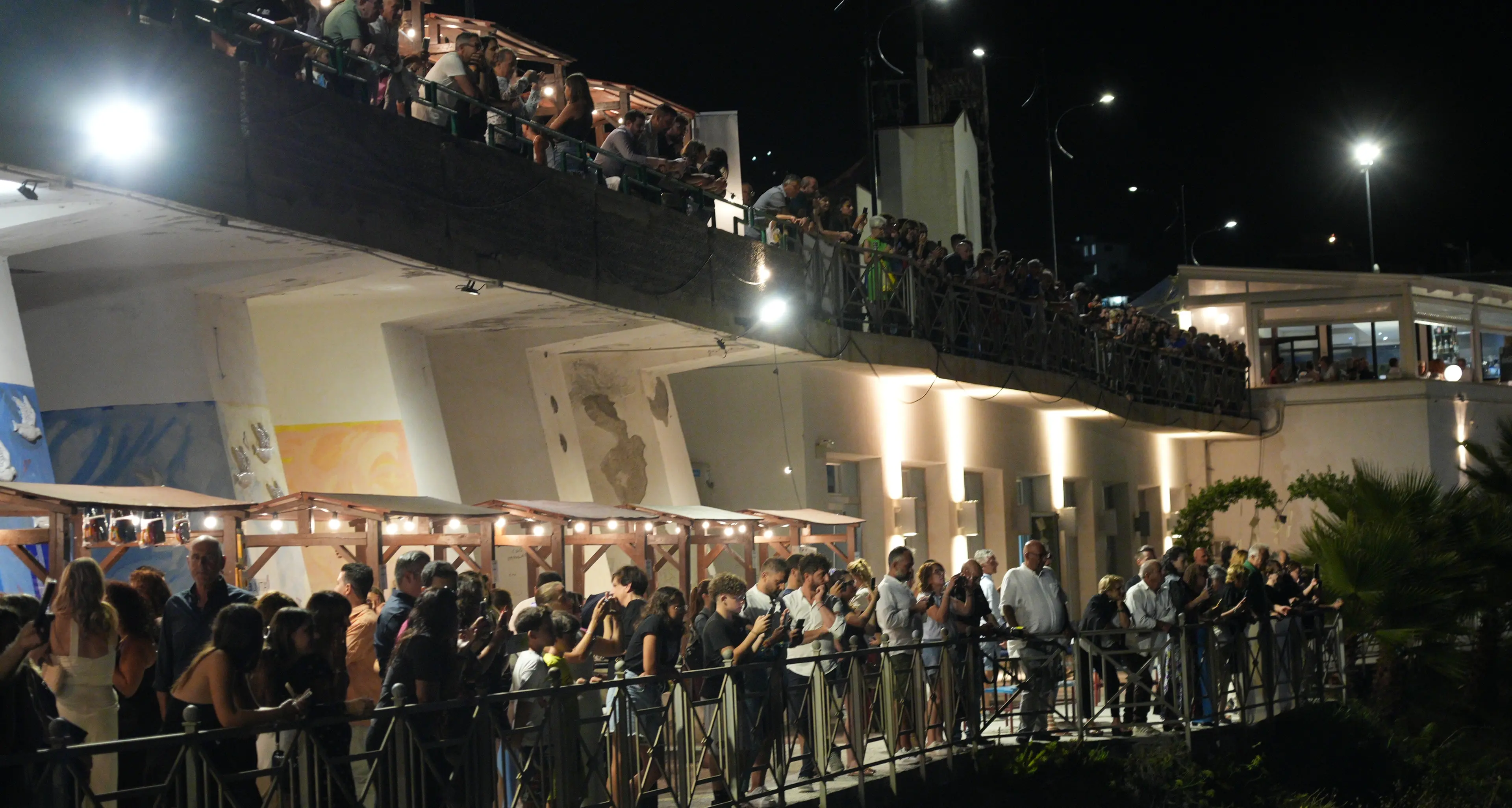 Belvedere Marittimo, torna il Riviera Book Fest: tre serate tra libri, arte e musica a Capo Tirone\n