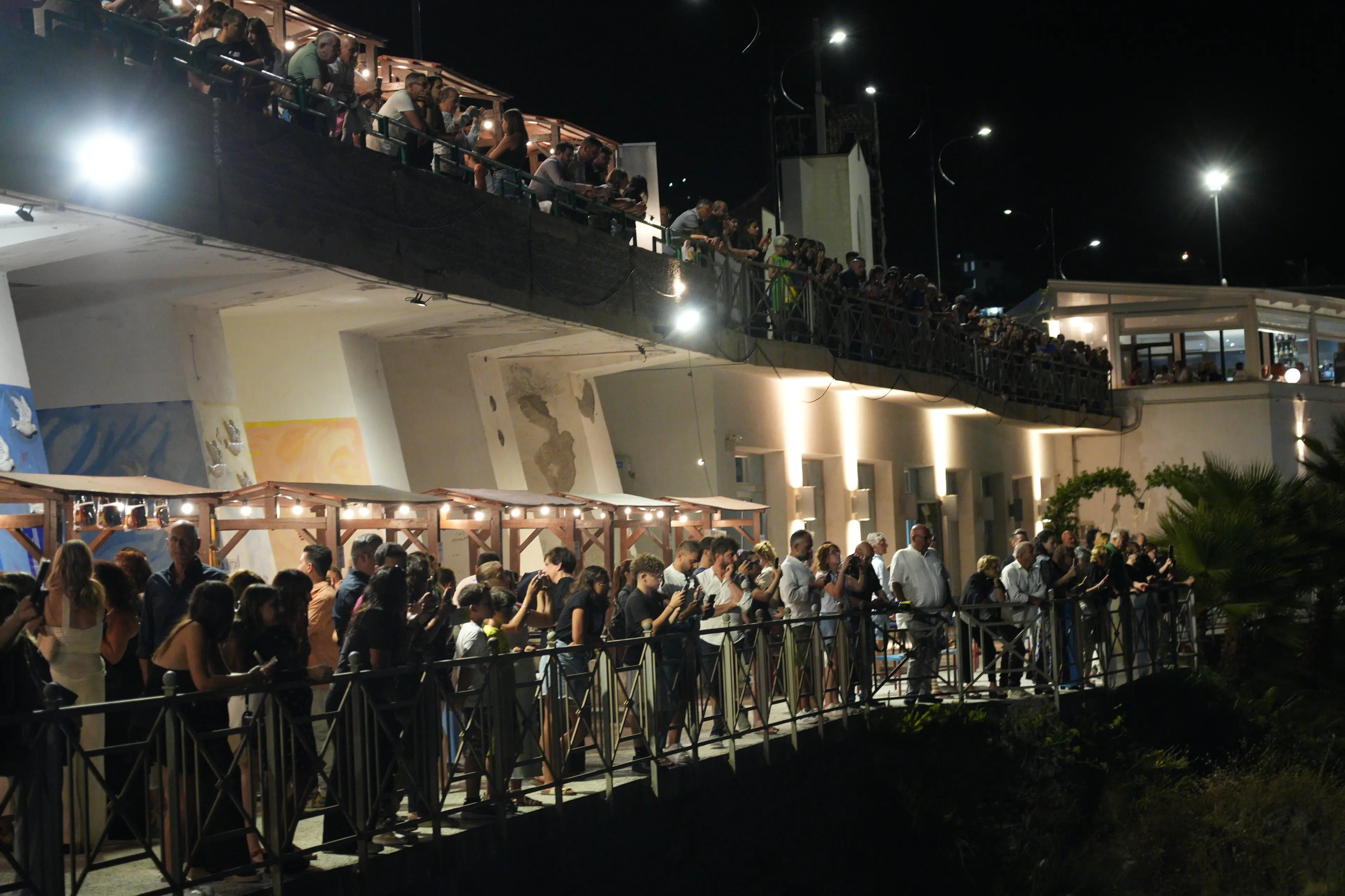 Belvedere Marittimo, torna il Riviera Book Fest: tre serate tra libri, arte e musica a Capo Tirone\n