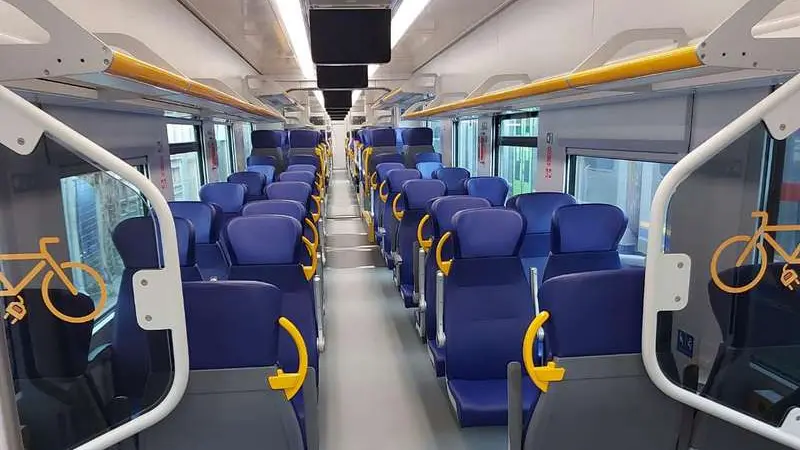 <p><span style=\"color:hsl(0, 75%, 60%);\">Trasporto pubblico locale</span>, il centrodestra non ha fretta sulla riforma: riaperti i termini per gli emendamenti</p>