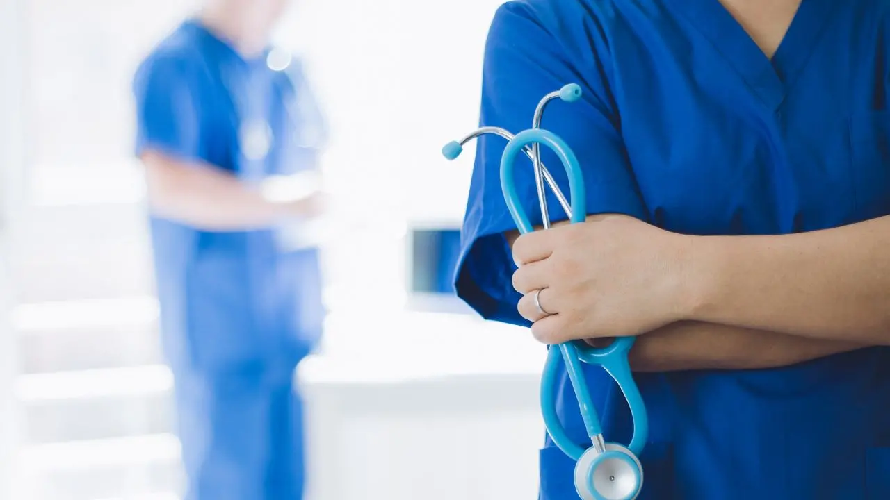 Il miracolo dei giudici: la sanità è guarita con un cavillo. Il commissariamento esce dalla porta di servizio\n