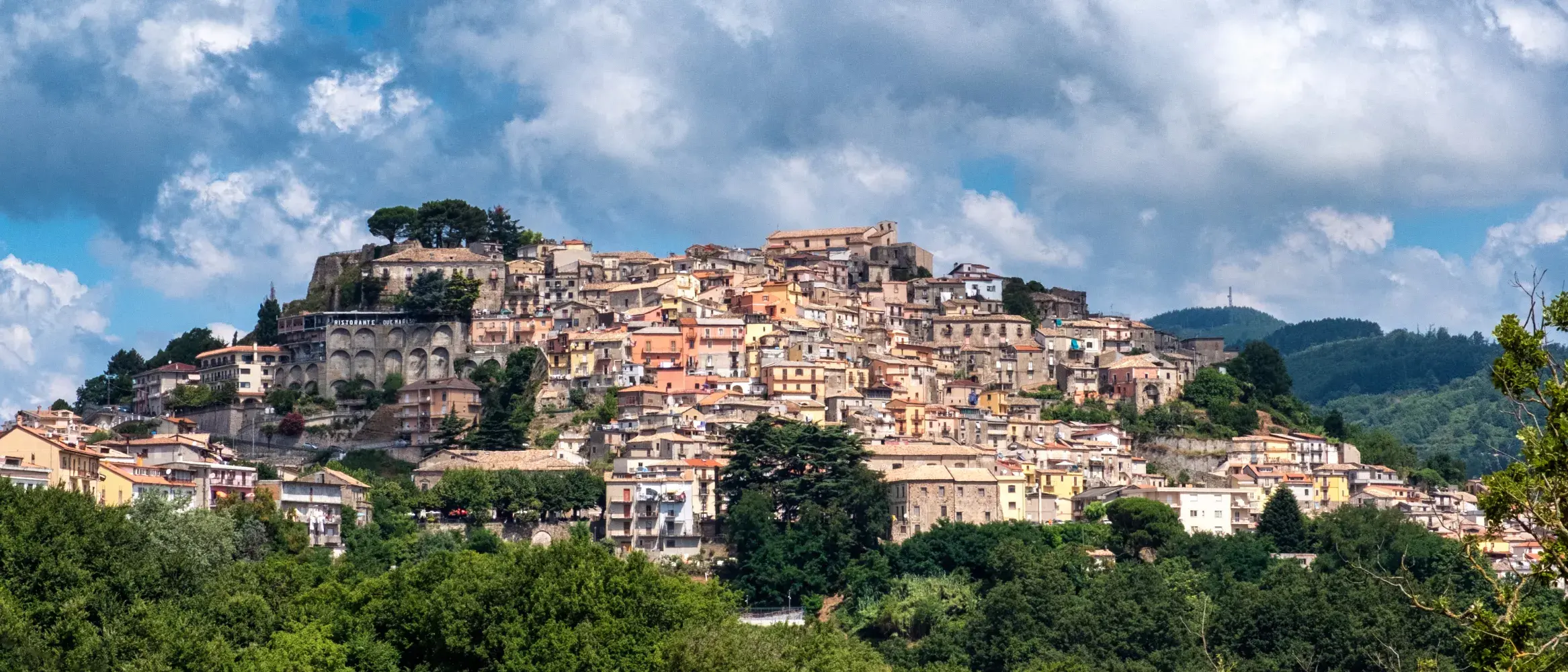 Bacchanalia torna a Tiriolo: la XII edizione sceglie la Restanza come filo conduttore di un festival che guarda al futuro\n