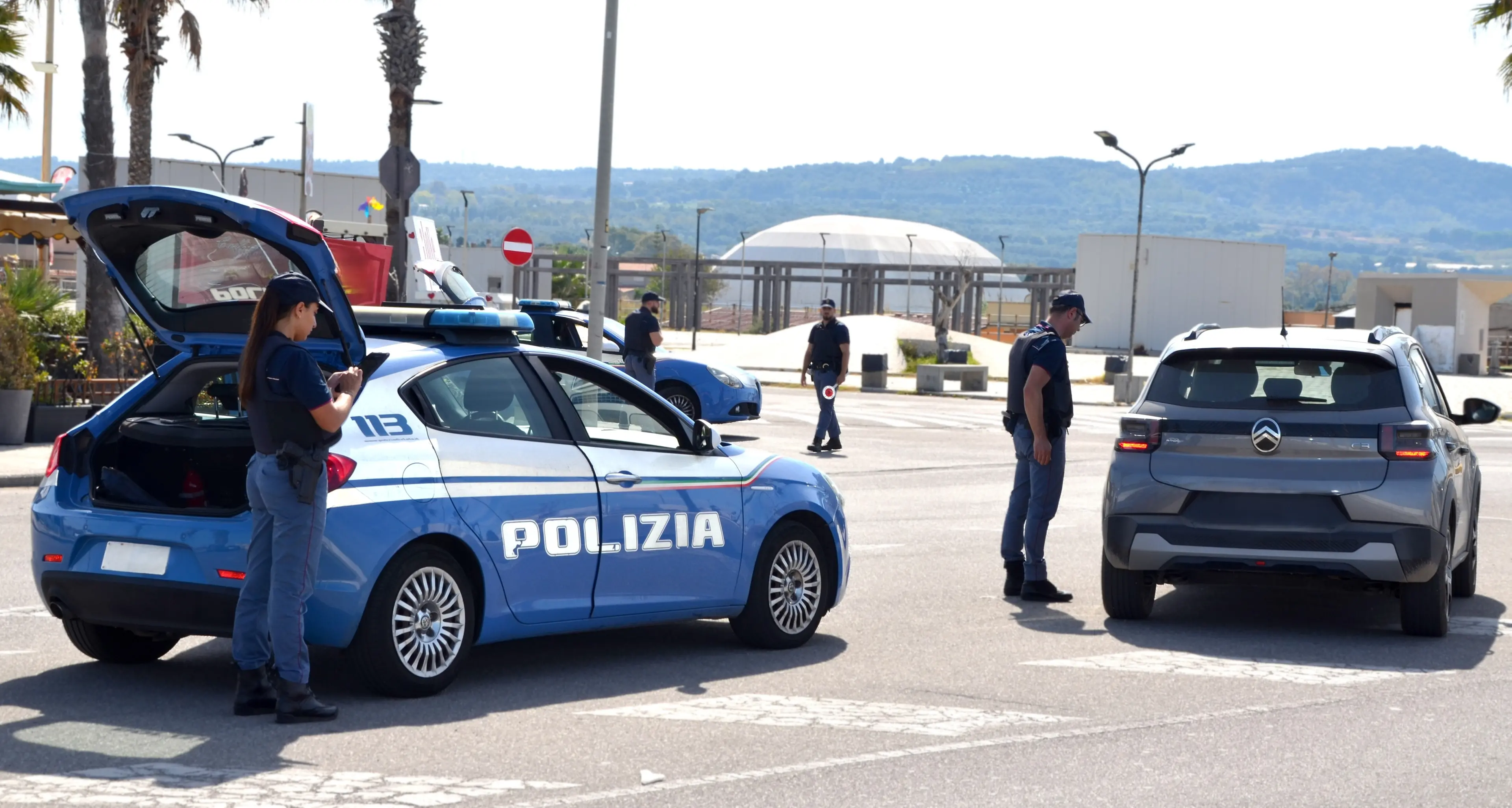 Furto in casa a Gioia Tauro, estradati tre dei quattro presunti responsabili: decisiva la cooperazione internazionale\n
