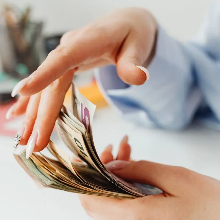 Calabria, il deserto del credito: tre comuni su quattro non hanno sportelli bancari\n