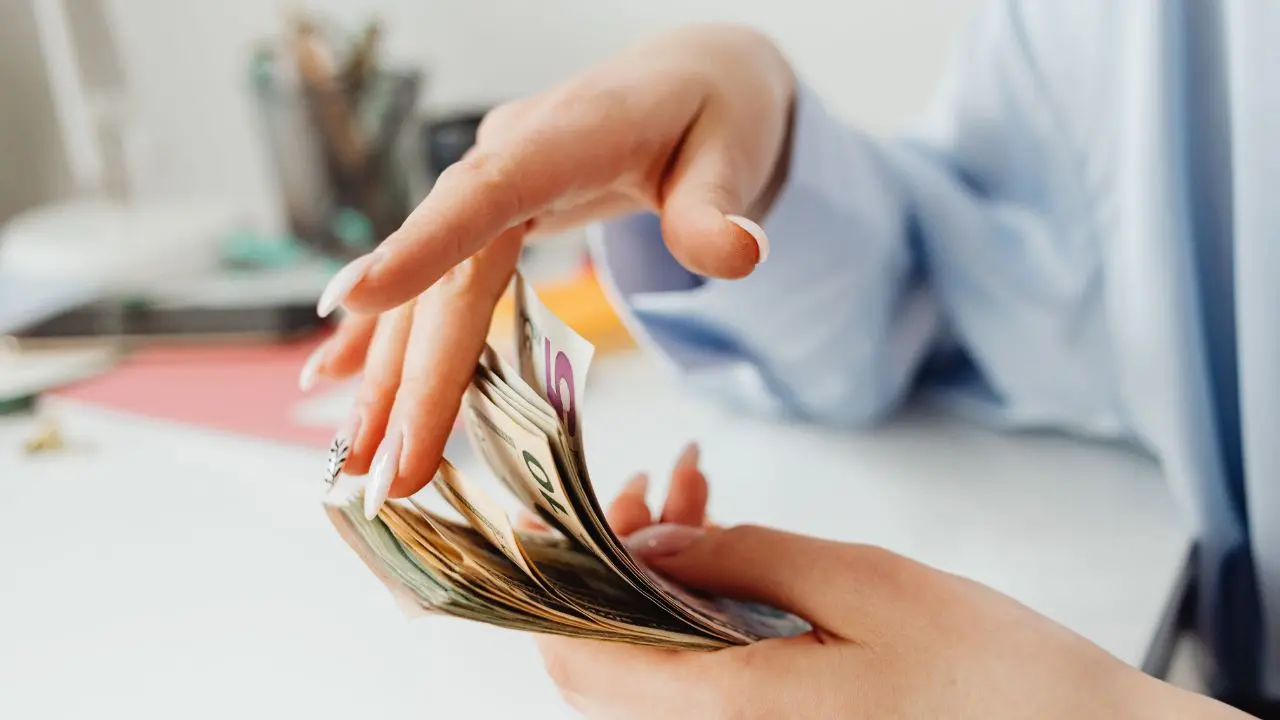 Calabria, il deserto del credito: tre comuni su quattro non hanno sportelli bancari\n