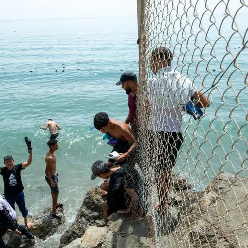 Strage in mare nel giorno della riunione dei ministri Ue su Ceuta: 17 migranti morti nella traversata verso le Baleari\n