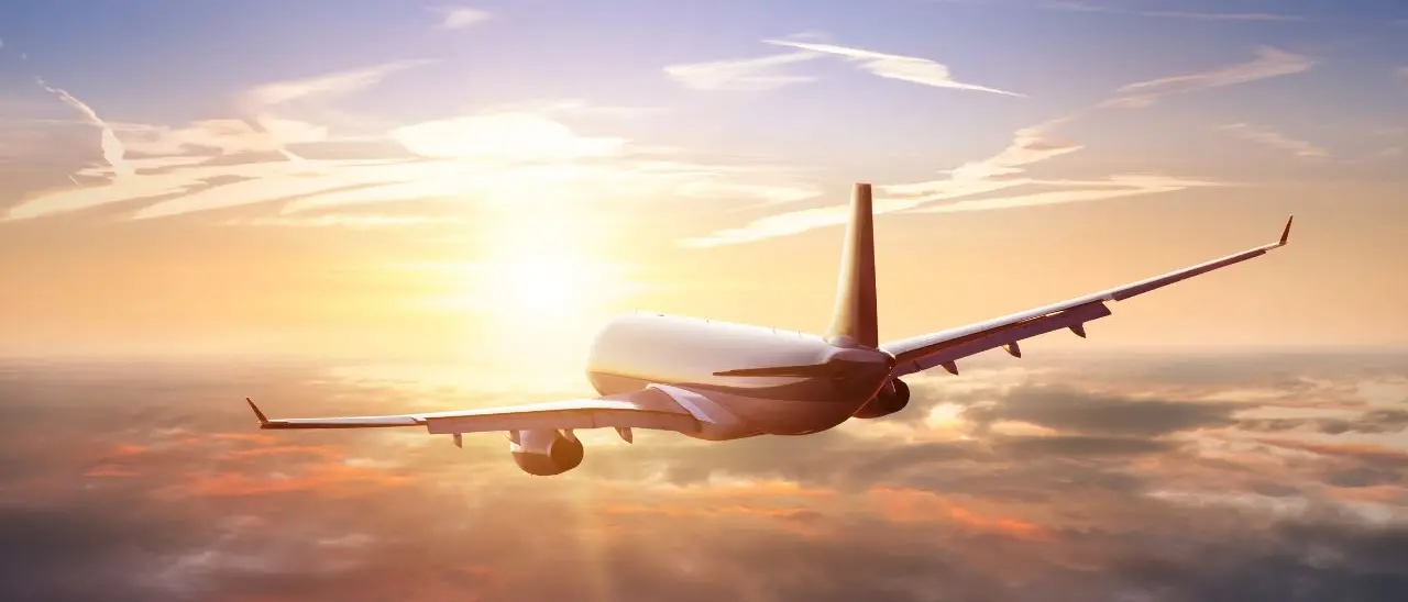 La Calabria vola sempre più lontano: a luglio boom di passeggeri internazionali, +33,8% negli aeroporti\n