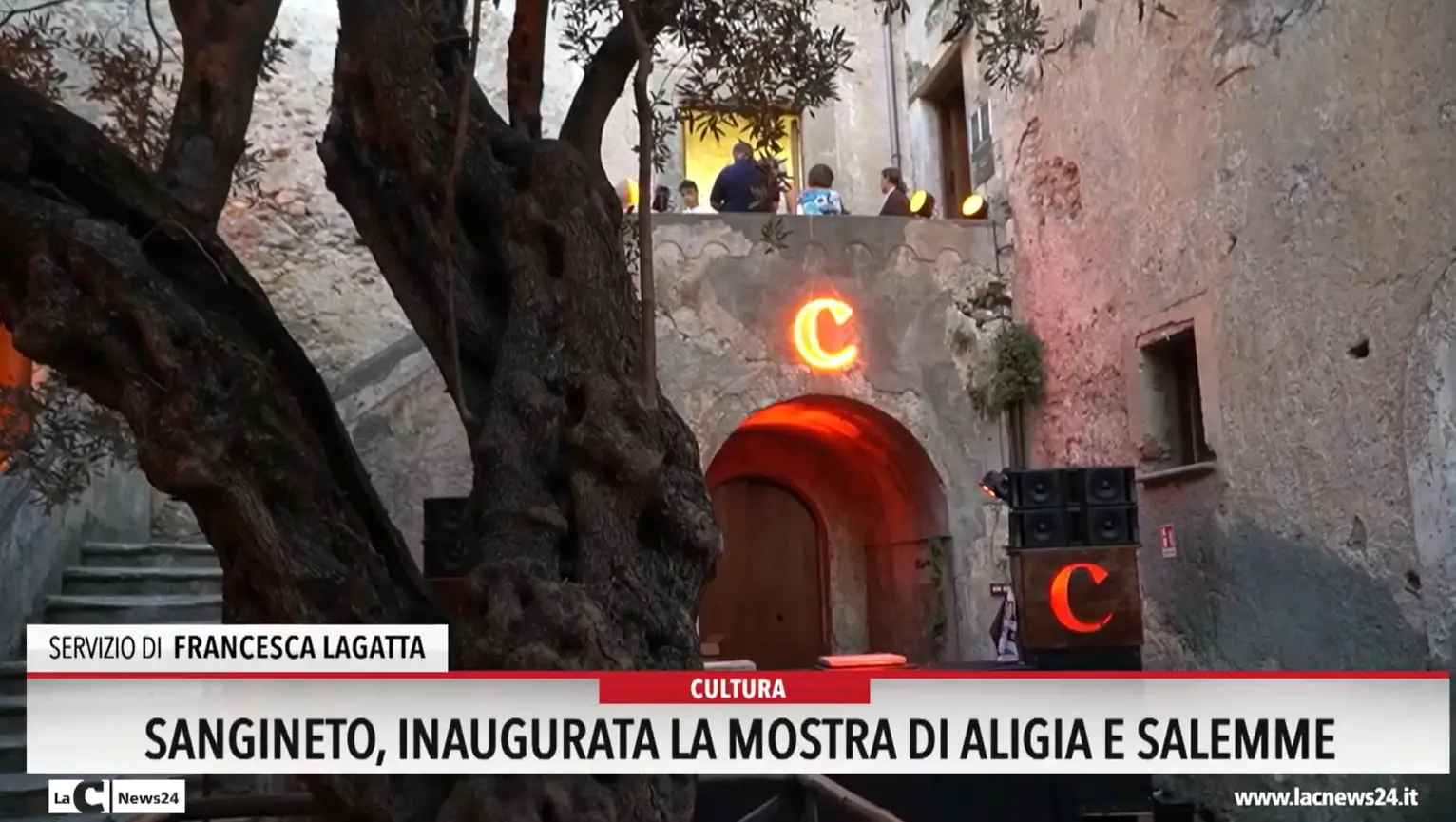 Sangineto, inaugurata la mostra di Aligia e Salemme