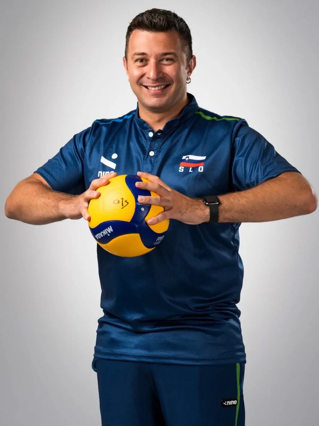 Il presidente FIPAV Reggio\u00A0si congratula con Antonio Mariano per lo storico bronzo della Slovenia in Volleyball Nations League\n