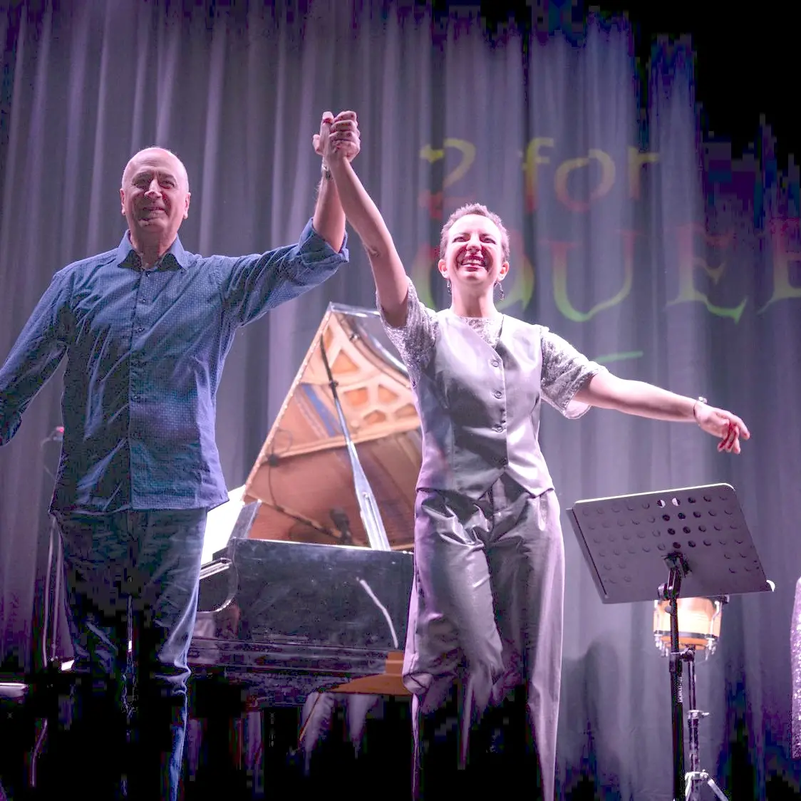 Battisti e i Queen come non li avete mai ascoltati: a Nicotera il\n\nCosta degli Dei International Music Festival continua con il Quintessenza Duo\n