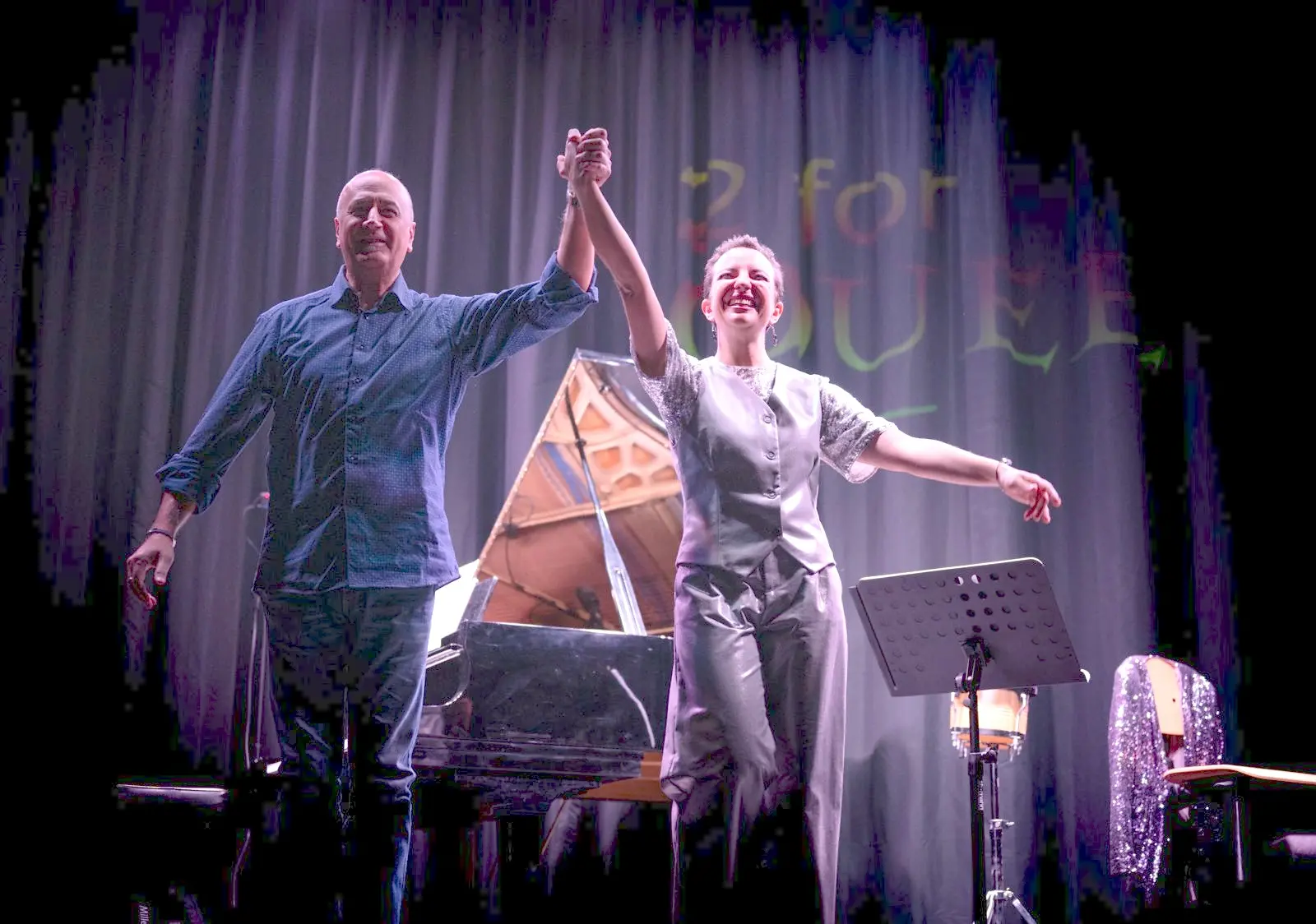 Battisti e i Queen come non li avete mai ascoltati: a Nicotera il\n\nCosta degli Dei International Music Festival continua con il Quintessenza Duo\n