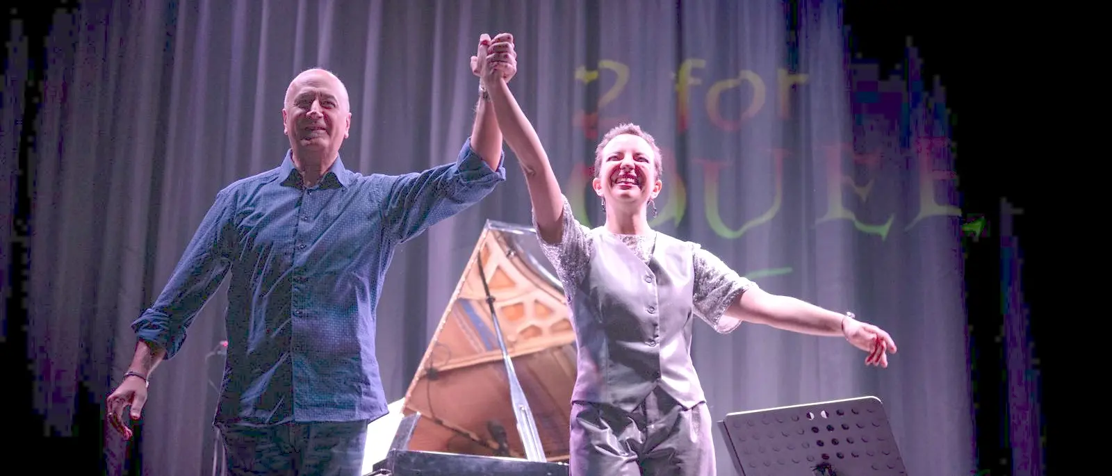 Battisti e i Queen come non li avete mai ascoltati: a Nicotera il\n\nCosta degli Dei International Music Festival continua con il Quintessenza Duo\n