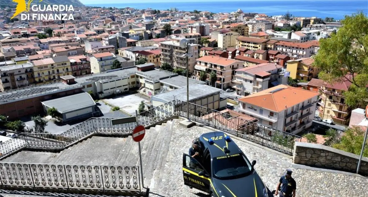 Controlli estivi sul Tirreno cosentino, scoperti 28 lavoratori in nero e 181 irregolarità fiscali\n