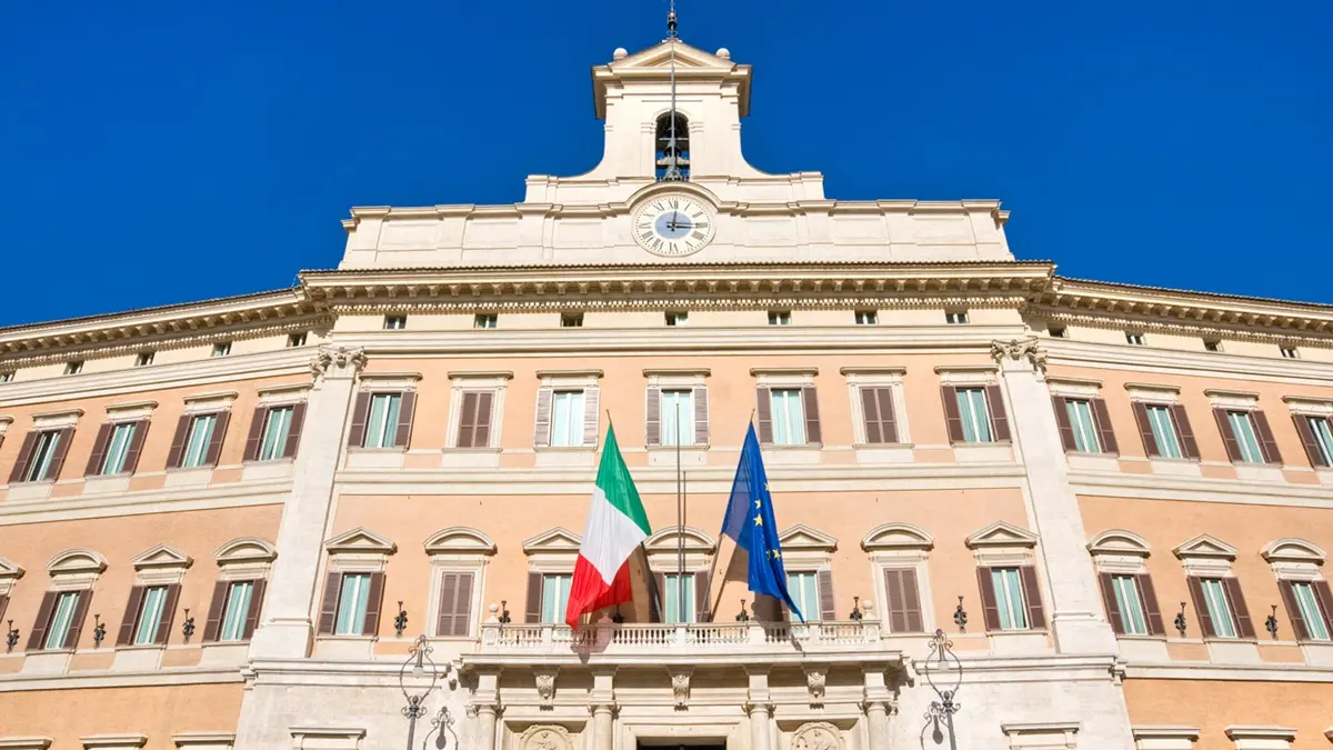 <p>Montecitorio</p>\\n