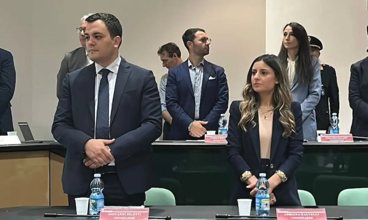 Rende, GenerAzione attacca la Giunta su fondi PNRR e rifiuti: «Servono atti, non avvertimenti»\n