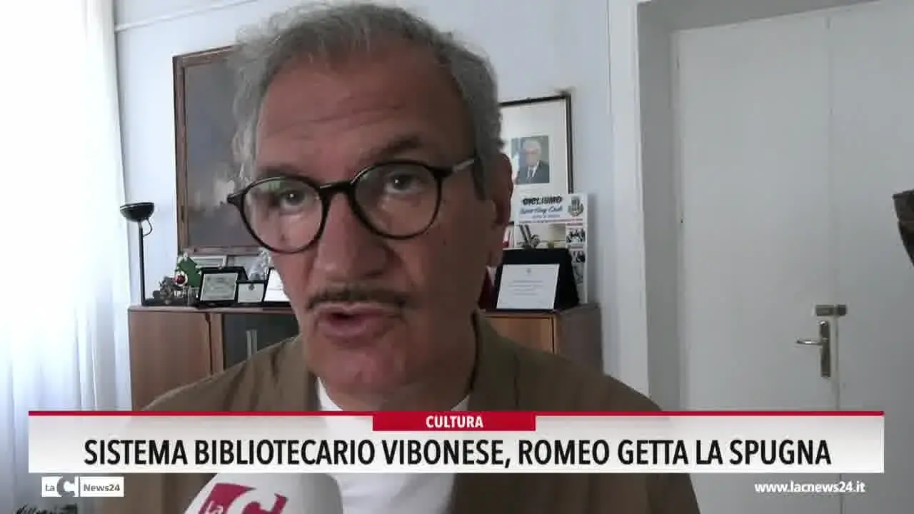 Sistema Bibliotecario Vibonese, Romeo getta la spugna