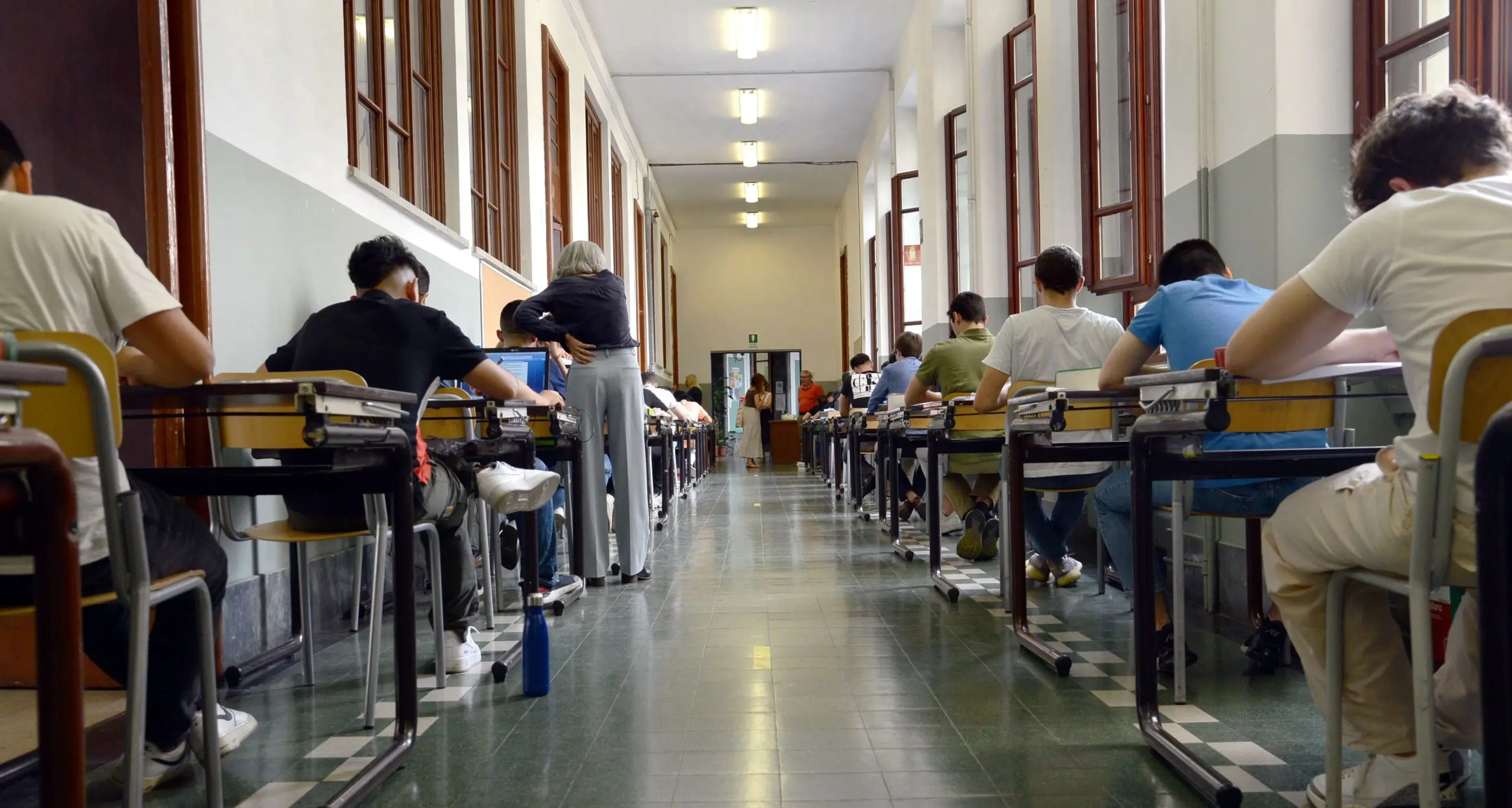 Maturità, boom di diplomati con lode nel 2026: sono 14.123\u00A0(1.042 in Calabria)\n