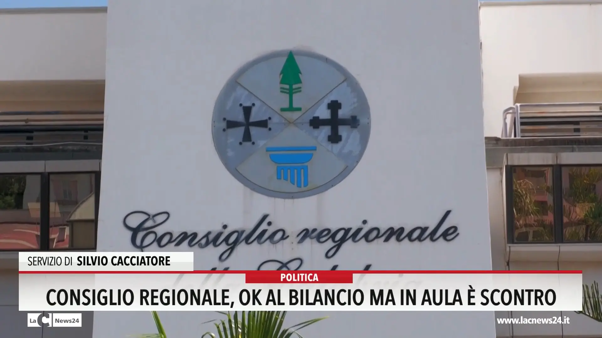 Consiglio Regionale, ok al bilancio ma in aula è scontro