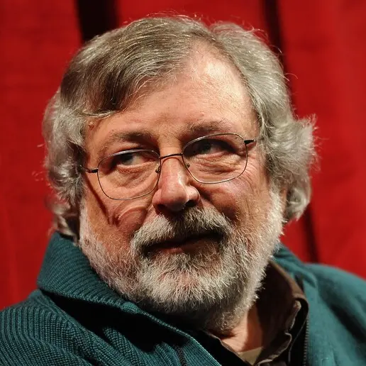 È morto Francesco Guccini, il gigante della musica italiana\u00A0si è spento a 86 anni\u00A0\n