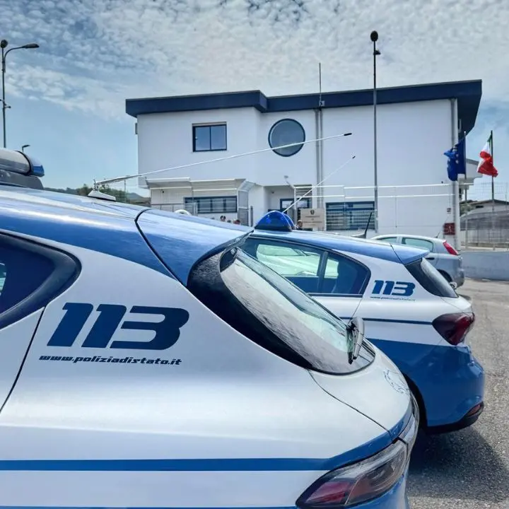 Belvedere Marittimo, hashish e marijuana in casa: sequestrati quasi 20mila euro, un arresto\n