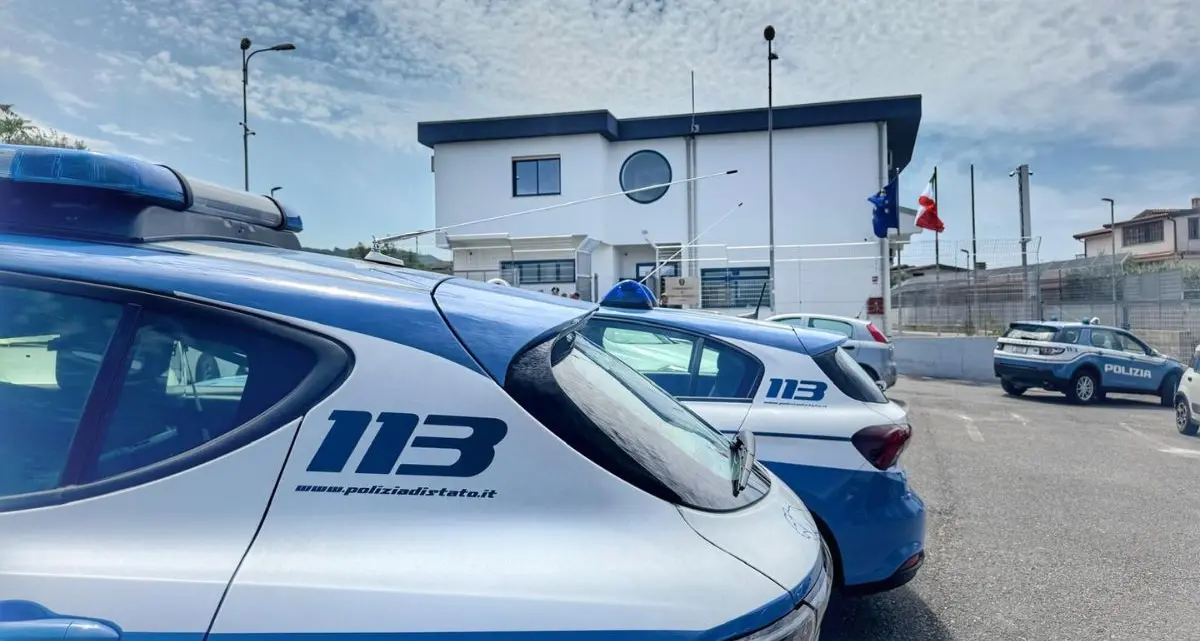 Belvedere Marittimo, hashish e marijuana in casa: sequestrati quasi 20mila euro, un arresto\n