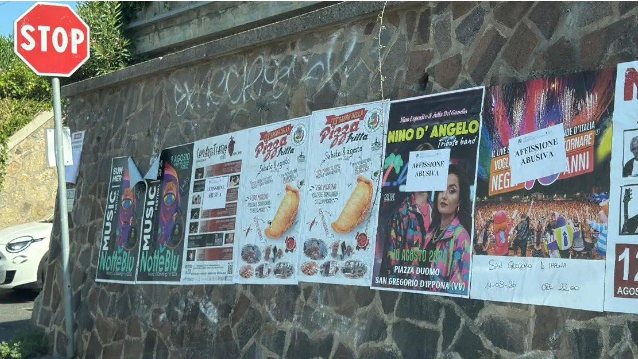 Bivona, la censura “affissione abusiva” del Comune\u00A0colpisce alcuni manifesti ma risparmia quelli messi proprio dal Municipio\n