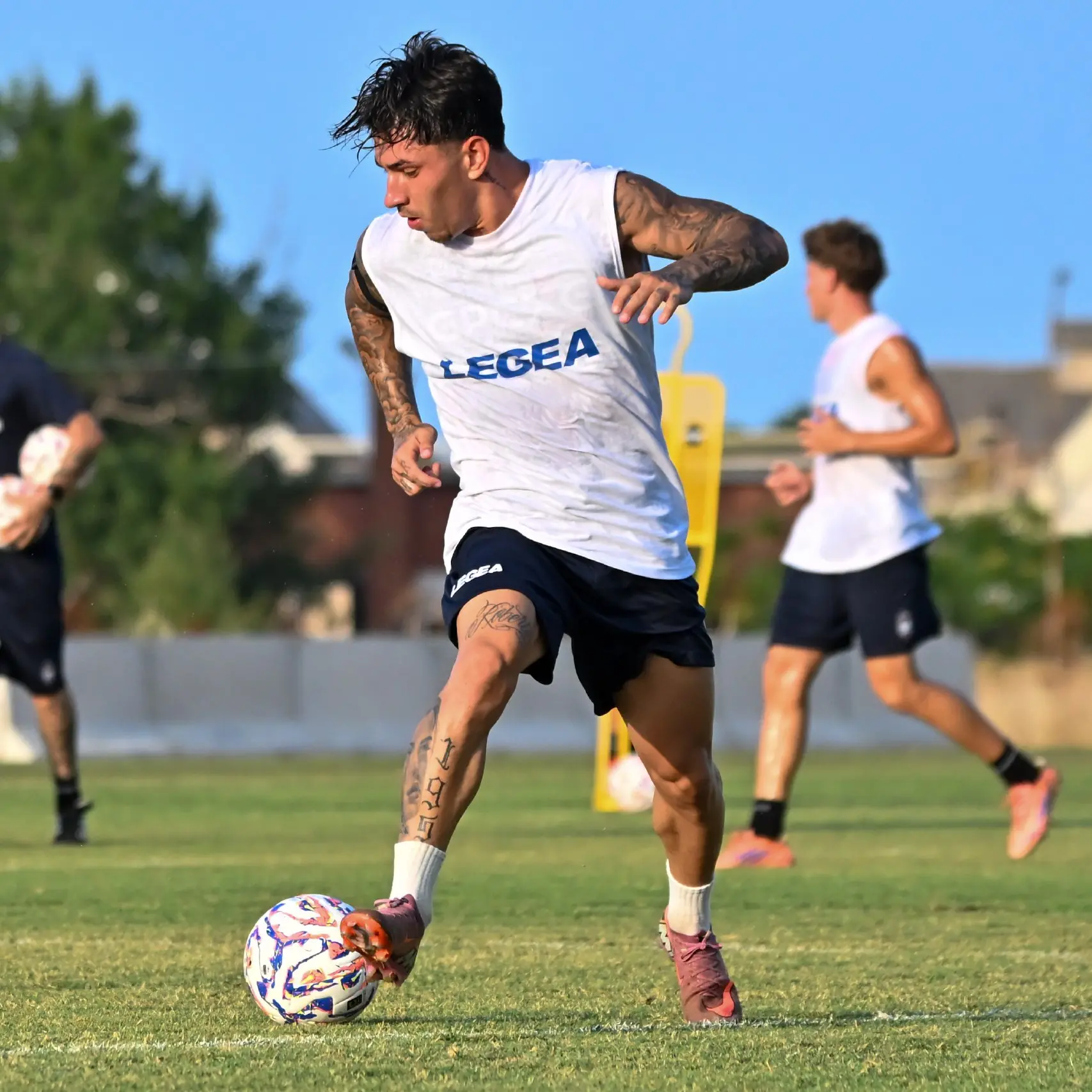 Crotone, prosegue la preparazione: nel mirino il derby di Coppa con il Cosenza\n