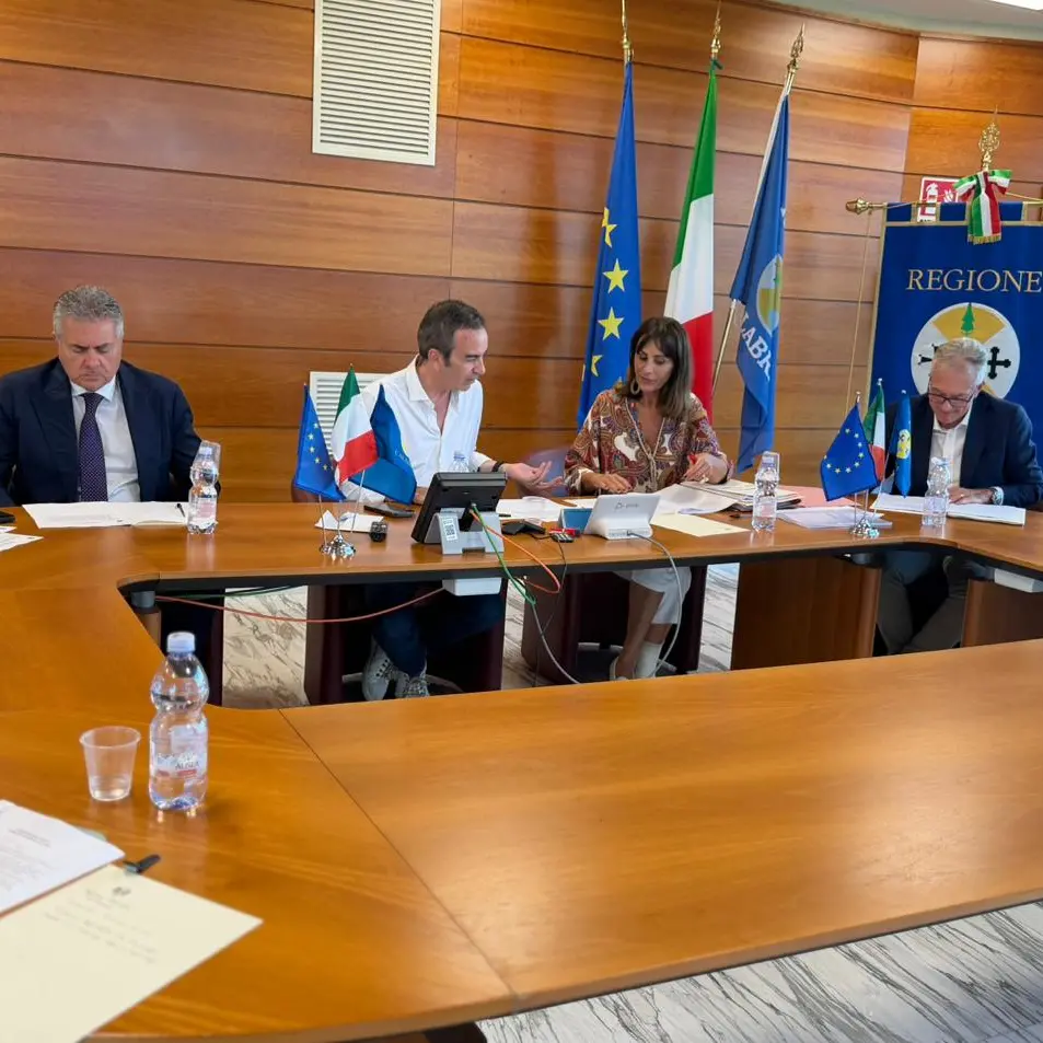 Regione Calabria, via libera della Giunta a provvedimenti su cultura, welfare e bilancio\n