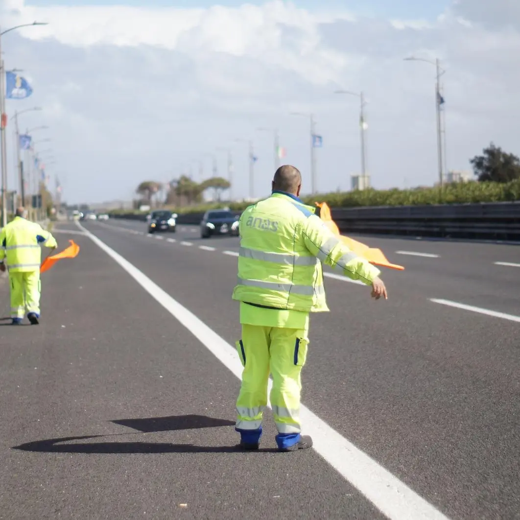 Weekend da bollino nero sulle strade, esodo verso la Calabria: attenzione alla A2 e alle Statali 106 e 18\n