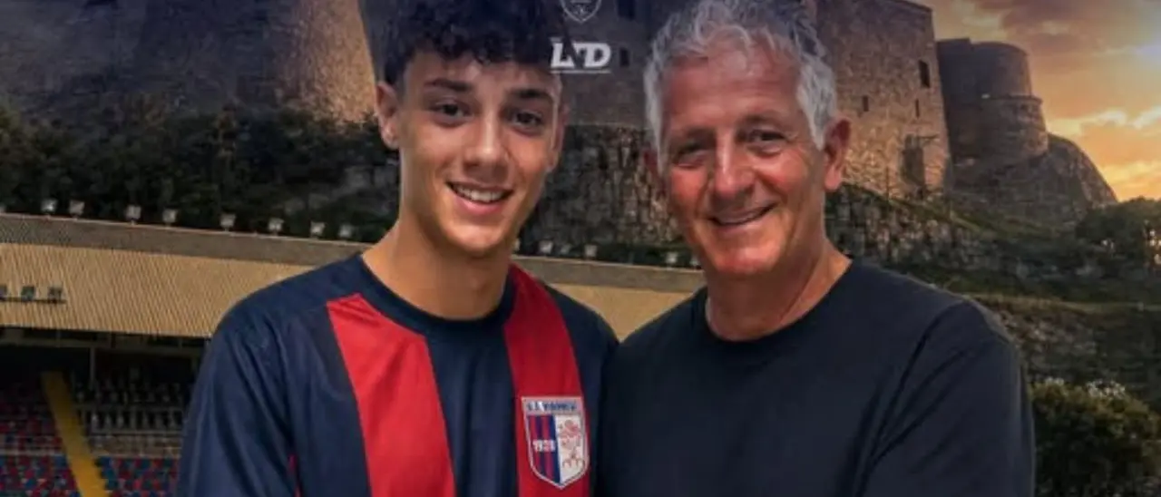 Vibonese, cuore e qualità per mister Marra: ufficiale il ritorno a casa di Giuseppe Varone\n