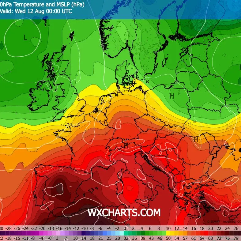 Caldo record, in Calabria altri 10 giorni di fuoco e poi (forse) la quinta ondata. E le estati future saranno peggio