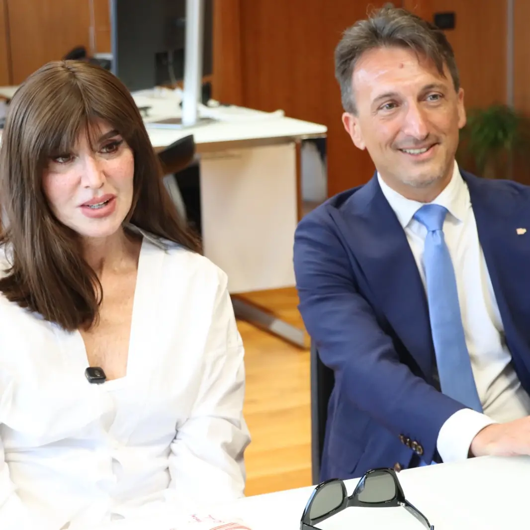 <p>Unical, nasce l’hub per l’astrofisica alla presenza del ministro Bernini. Greco: «Ulteriore spinta per l’economia calabrese»</p>