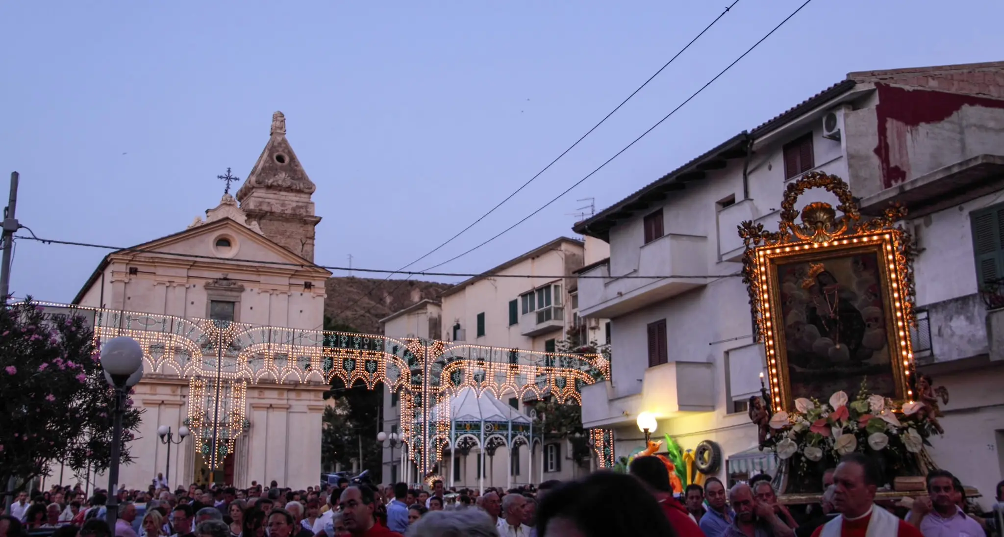 Parghelia, comunità in festa\u00A0in onore di Maria Santissima di Portosalvo: domenica il culmine delle celebrazioni\n